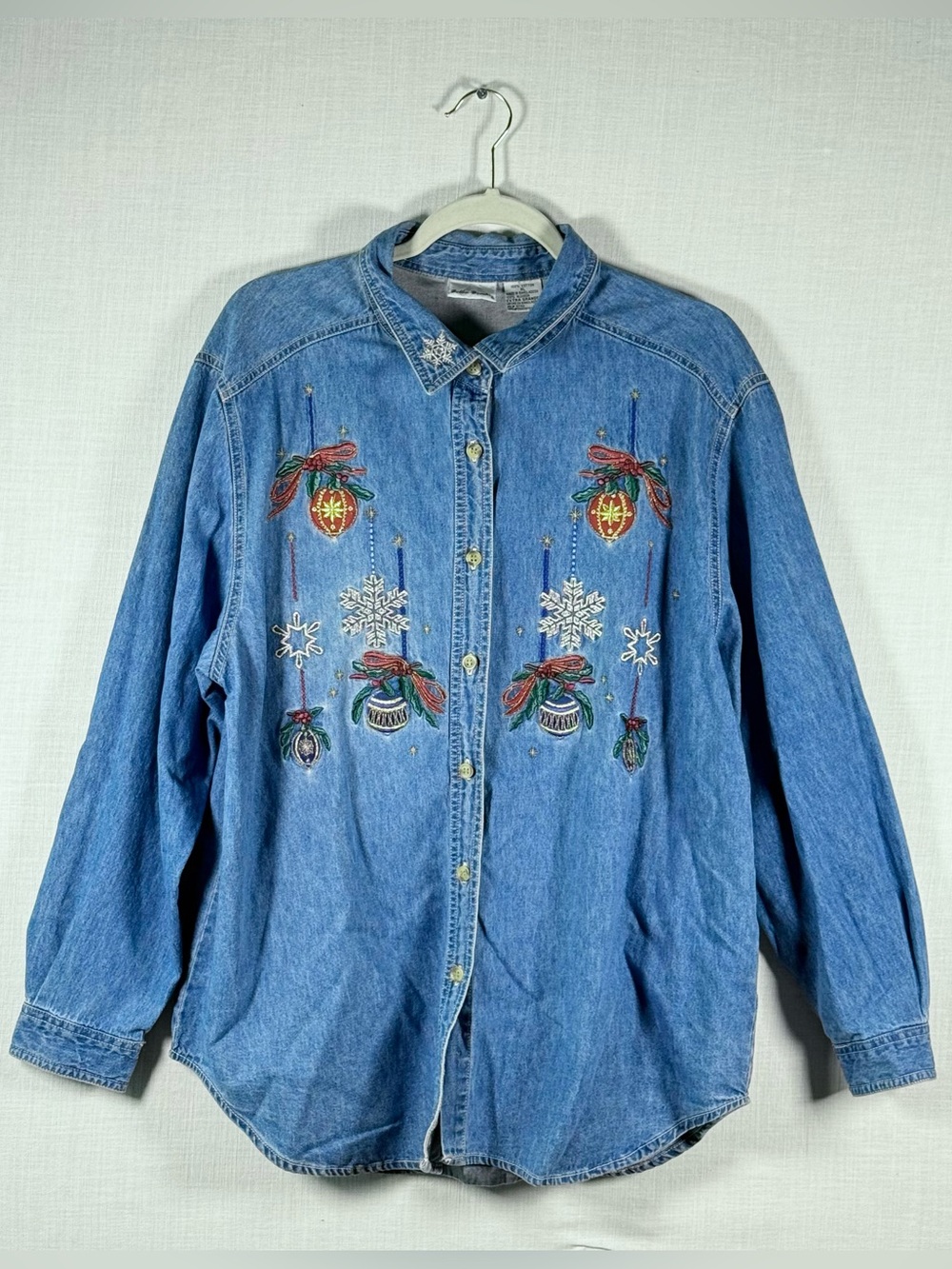Vintage Bobbie Brooks XL Embroidered Christmas Denim Button-Up Shirt Ornaments